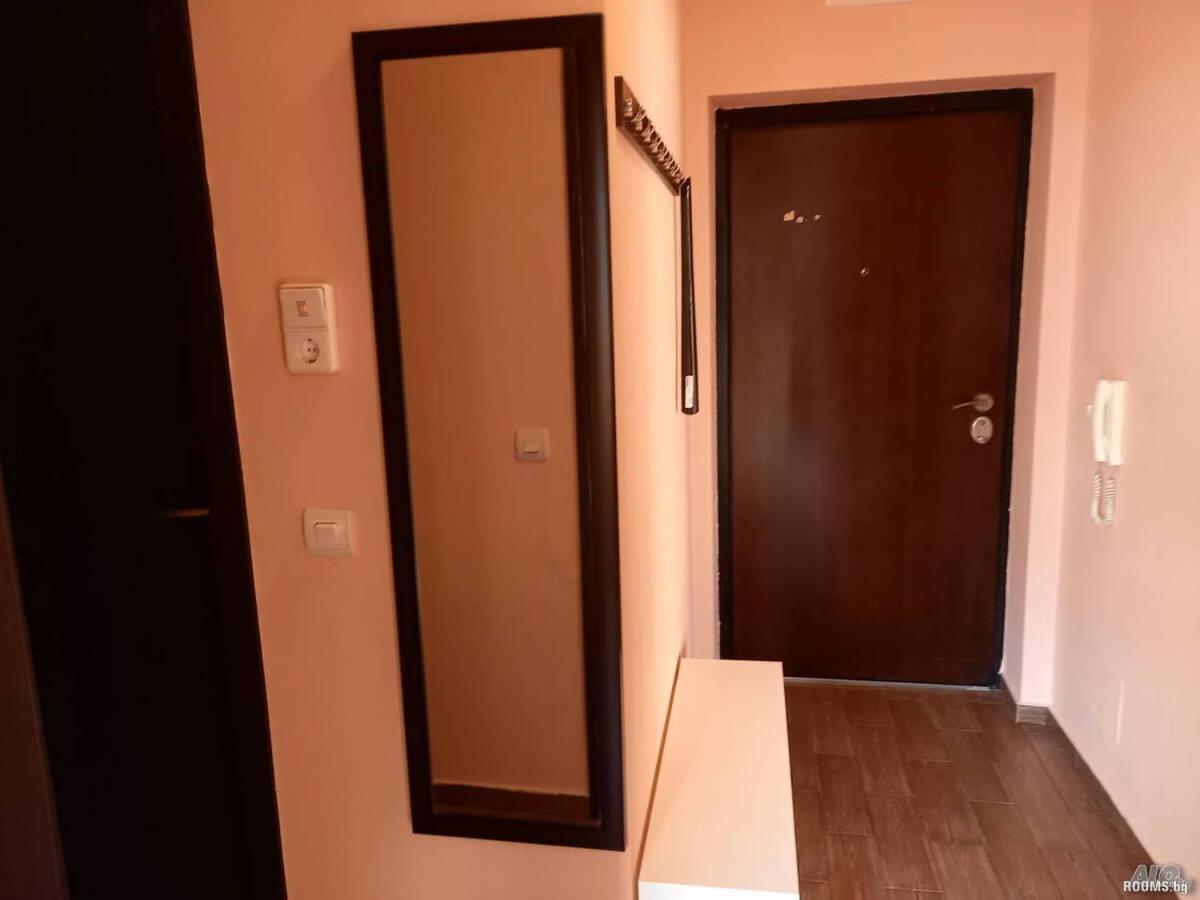 Апартамент Романтика Varna Ngoại thất bức ảnh
